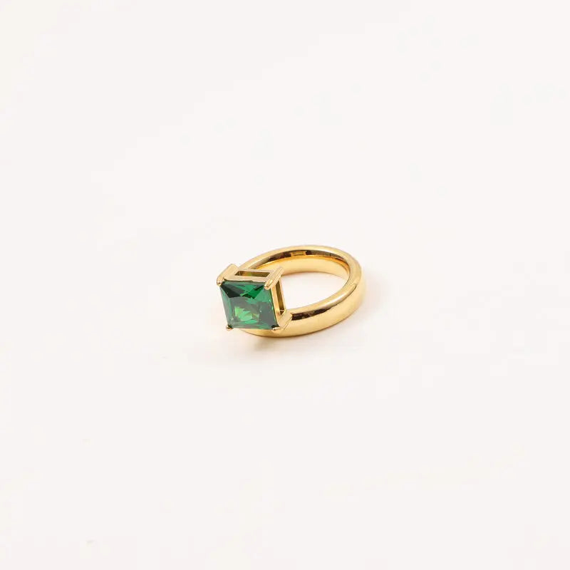 Regal Radiance Emerald Ring